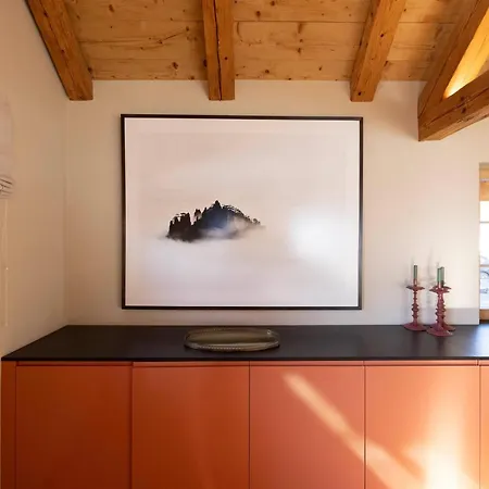 Minimalist Chic In The Heart Of *