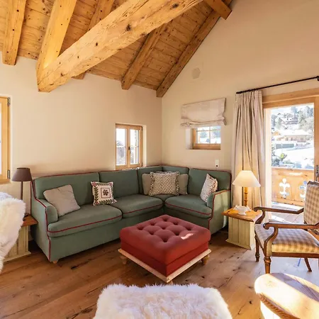 Minimalist Chic In The Heart Of Rougemont