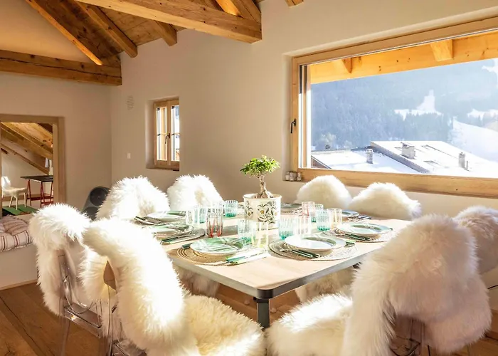 Minimalist Chic In The Heart Of Villa