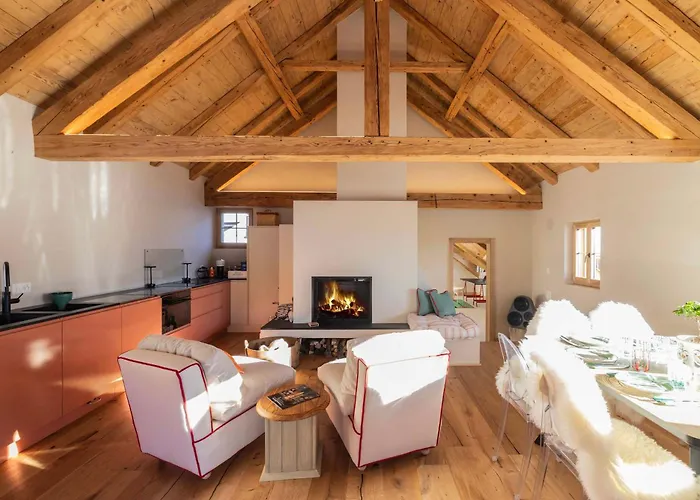 Villa Minimalist Chic In The Heart Of