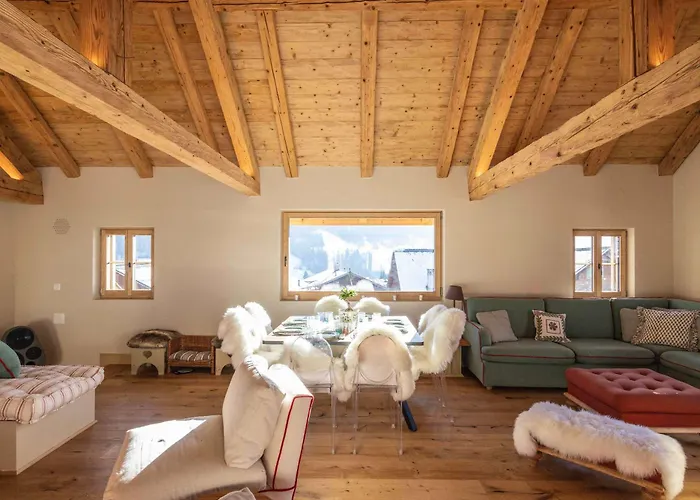 Minimalist Chic In The Heart Of *