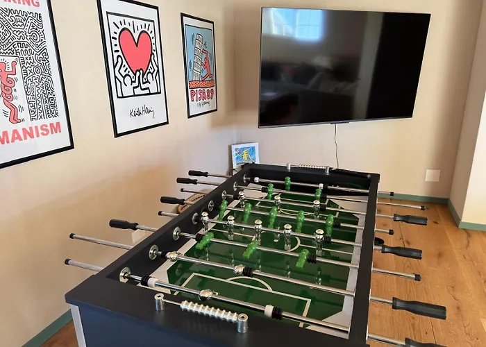 Minimalist Chic In The Heart Of