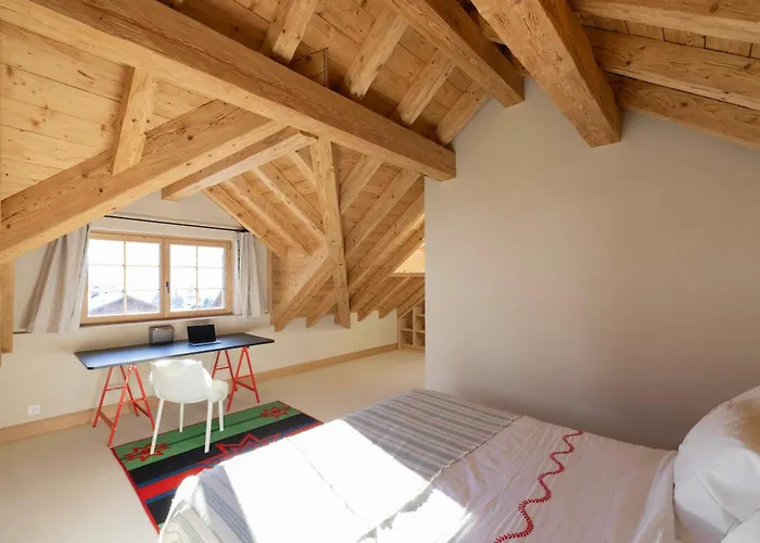 Villa Minimalist Chic In The Heart Of Rougemont