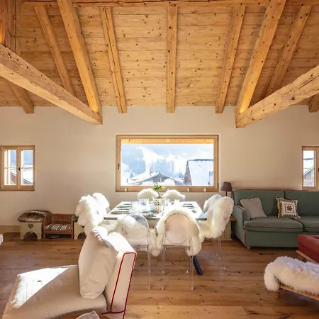 Minimalist Chic In The Heart Of *