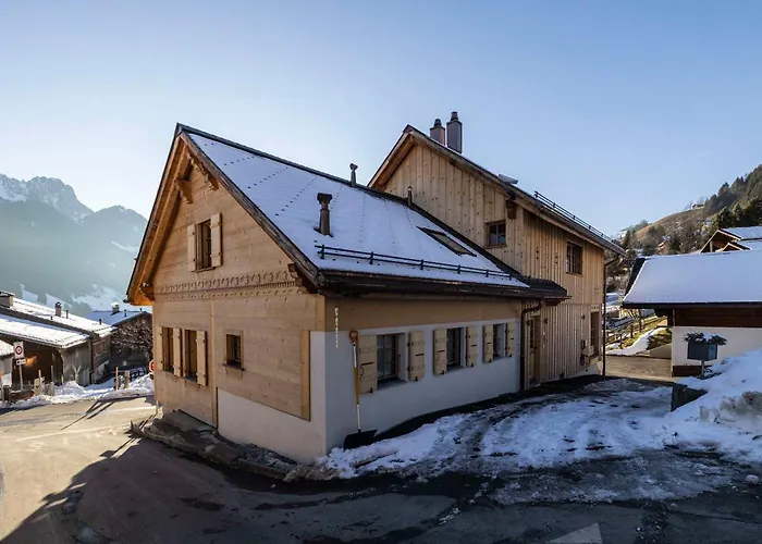 Minimalist Chic In The Heart Of Rougemont