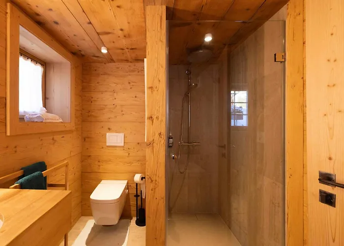 וילה Minimalist Chic In The Heart Of Rougemont