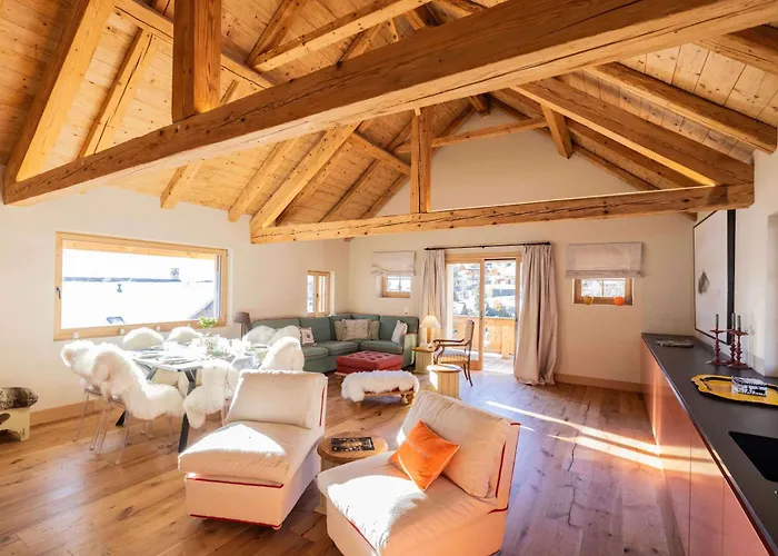 וילה Minimalist Chic In The Heart Of Rougemont